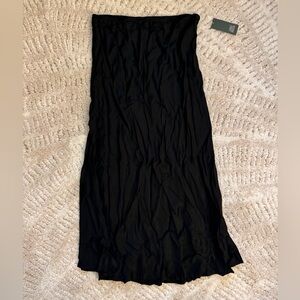 Wild Fable women’s silky slip style solid black skirt